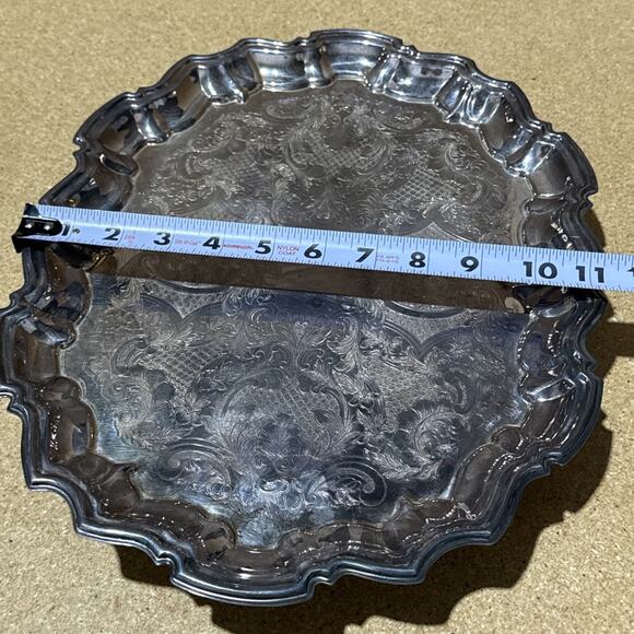 VTG Footed Silverplate Serving Tray Victorian Scroll & Cartouche Design Unmarked - Picture 10 of 10